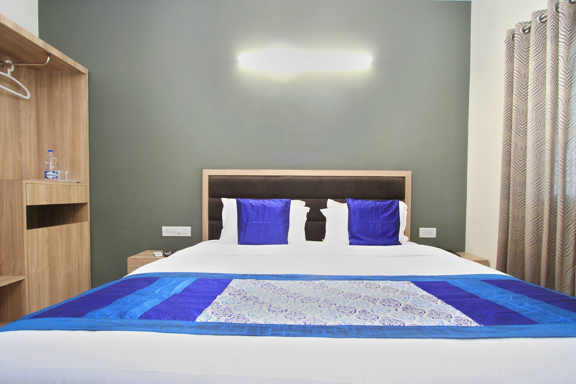 Hotel O Golden Inn Near Cubbon Park Bengaluru Zewnętrze zdjęcie