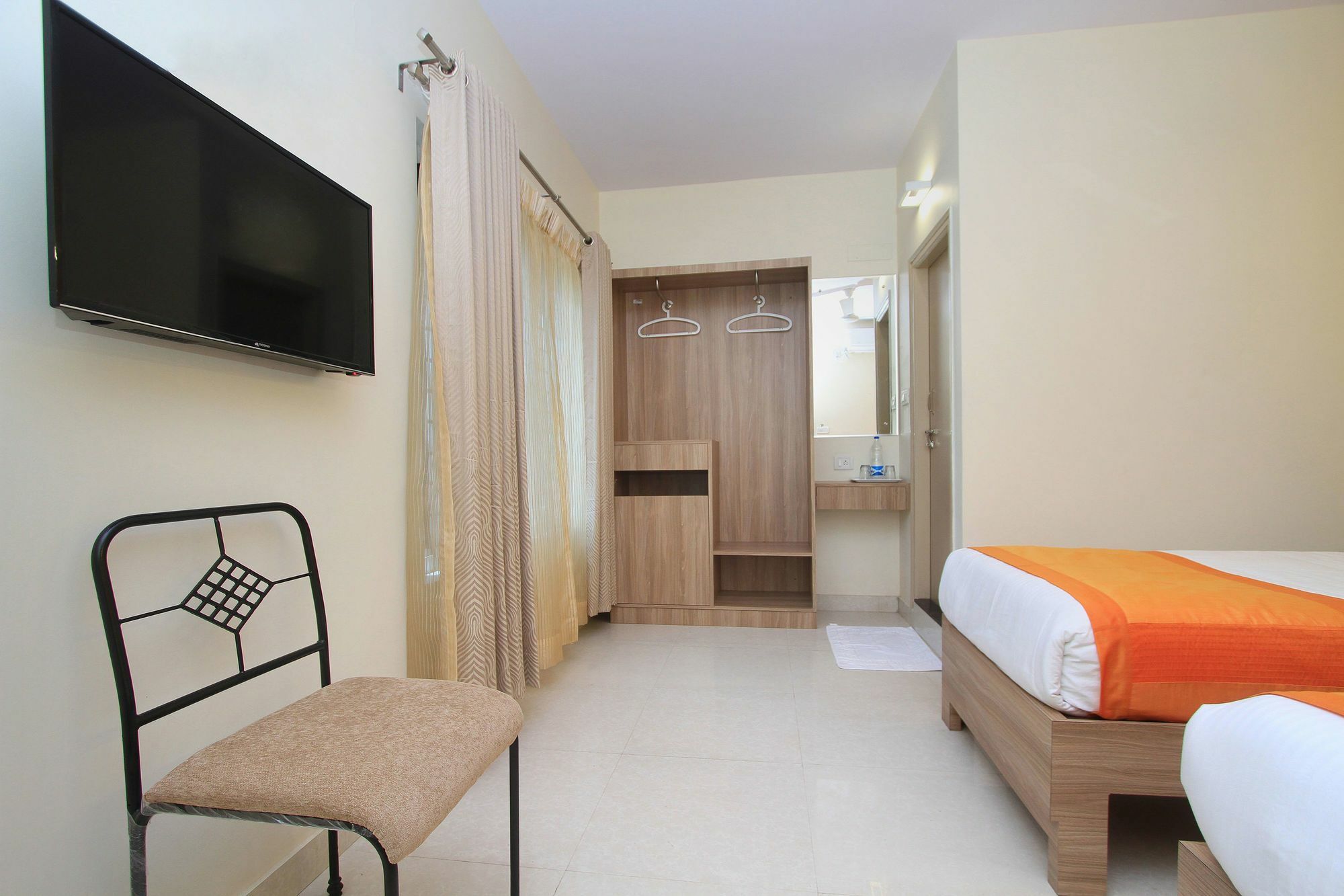 Hotel O Golden Inn Near Cubbon Park Bengaluru Zewnętrze zdjęcie