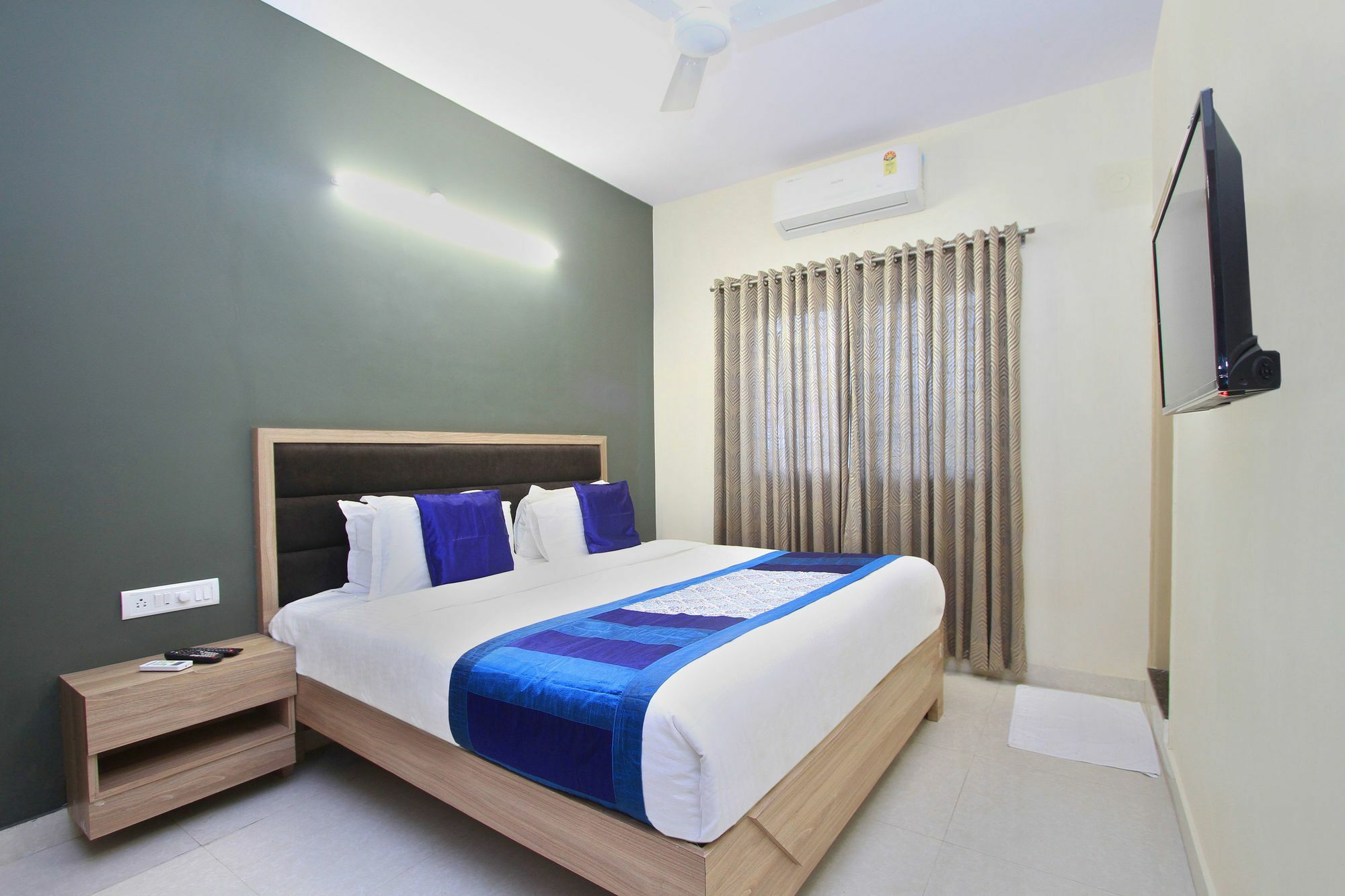 Hotel O Golden Inn Near Cubbon Park Bengaluru Zewnętrze zdjęcie
