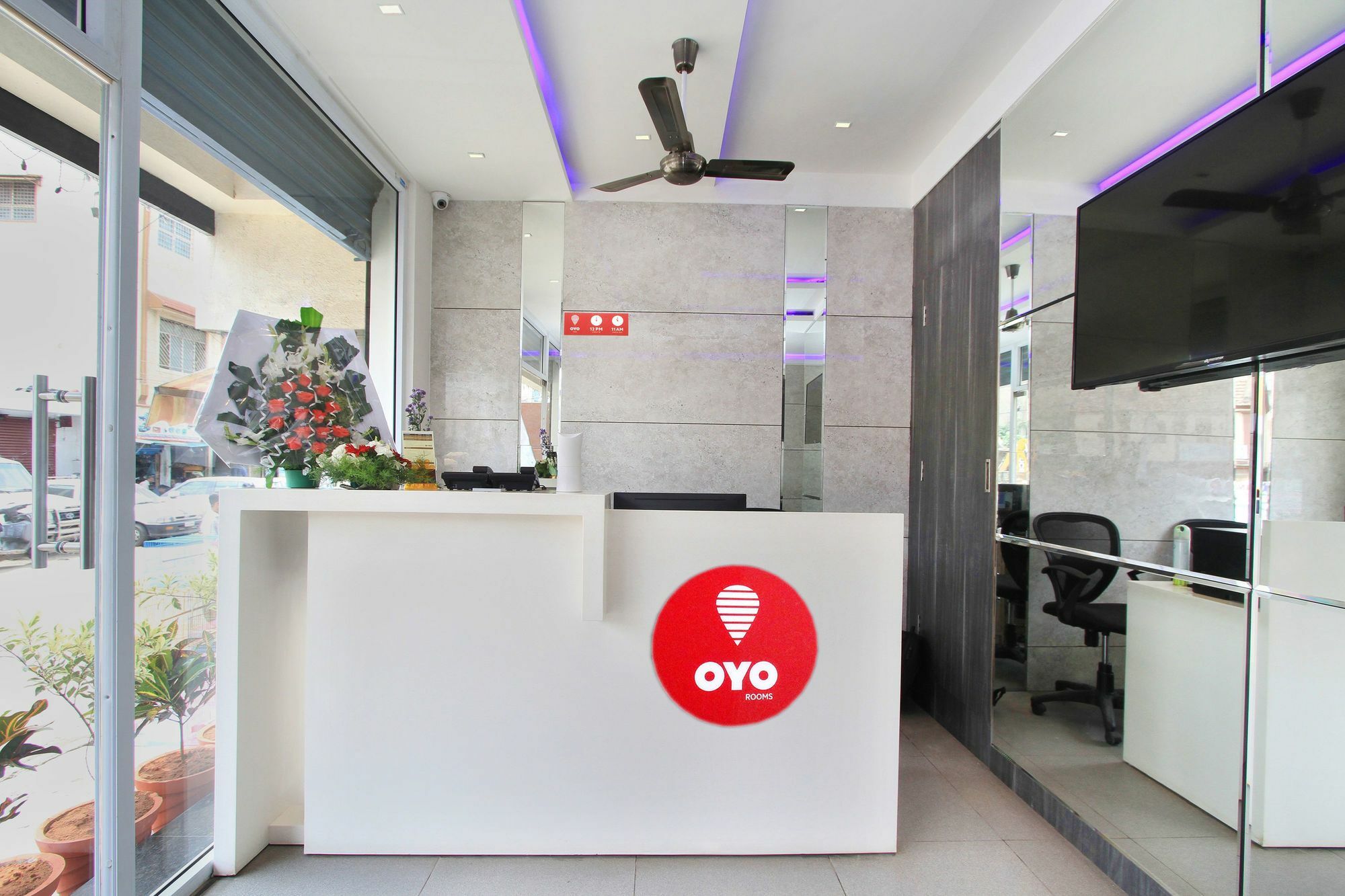 Hotel O Golden Inn Near Cubbon Park Bengaluru Zewnętrze zdjęcie